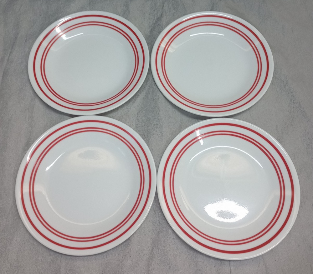 Vintage Corelle "Classic Café Red" bread and butter plates Set of 4